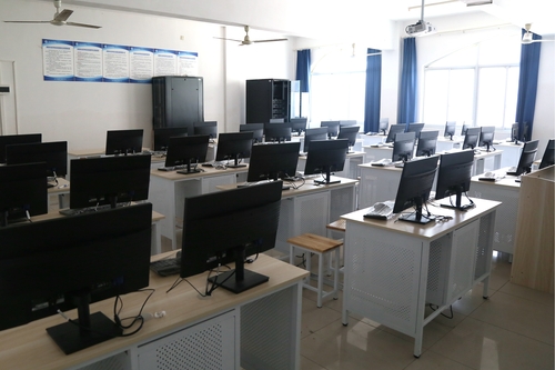 数据处理与挖掘实验室