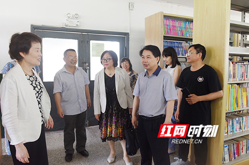 日本科学协会赠书项目考察团与九州线上平台开展交流合作